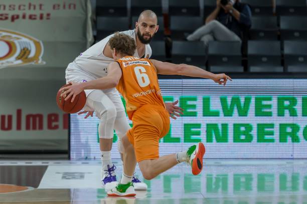 项目设置更 项目设置更