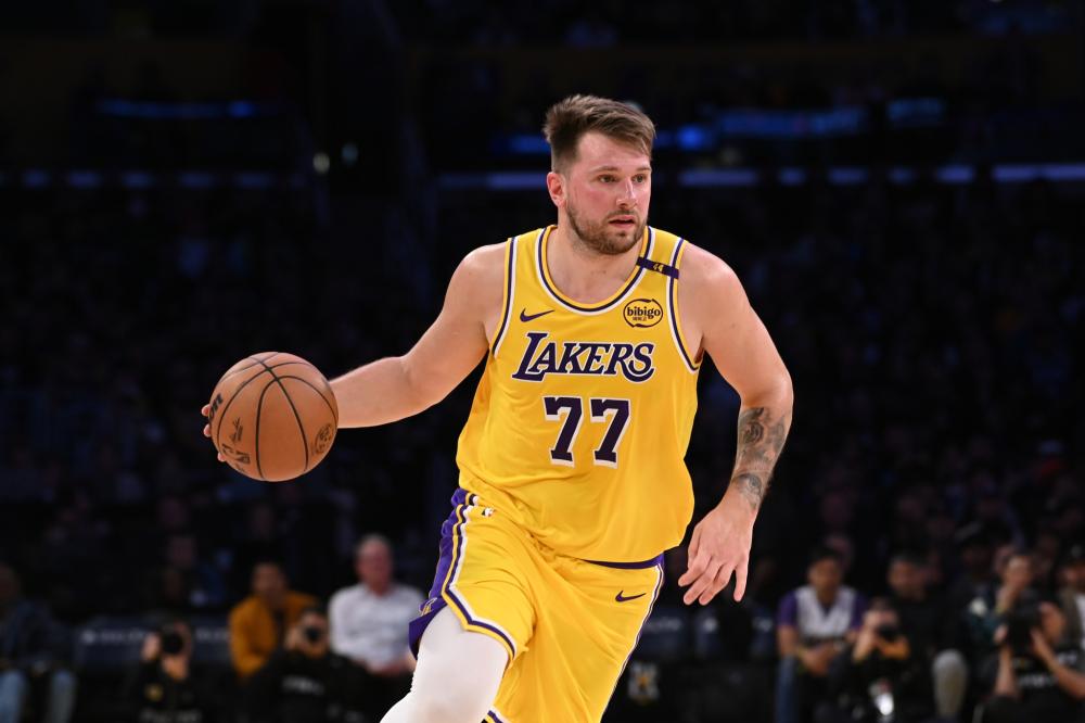 他都能游刃 他都能游刃