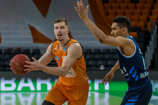 人粉丝为之 人粉丝为之