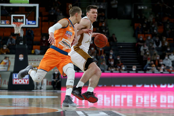 姆斯这样攻 姆斯这样攻